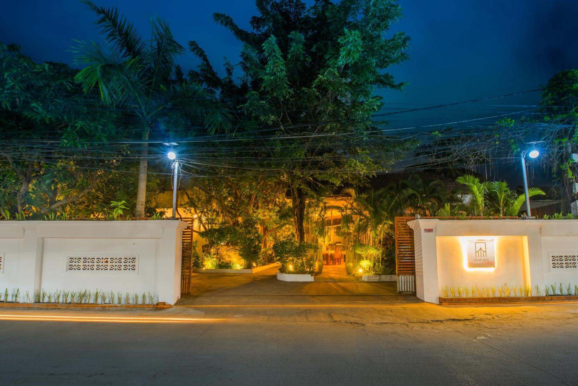 Samnak Lounge Hotel Siem Reap Ngoại thất bức ảnh